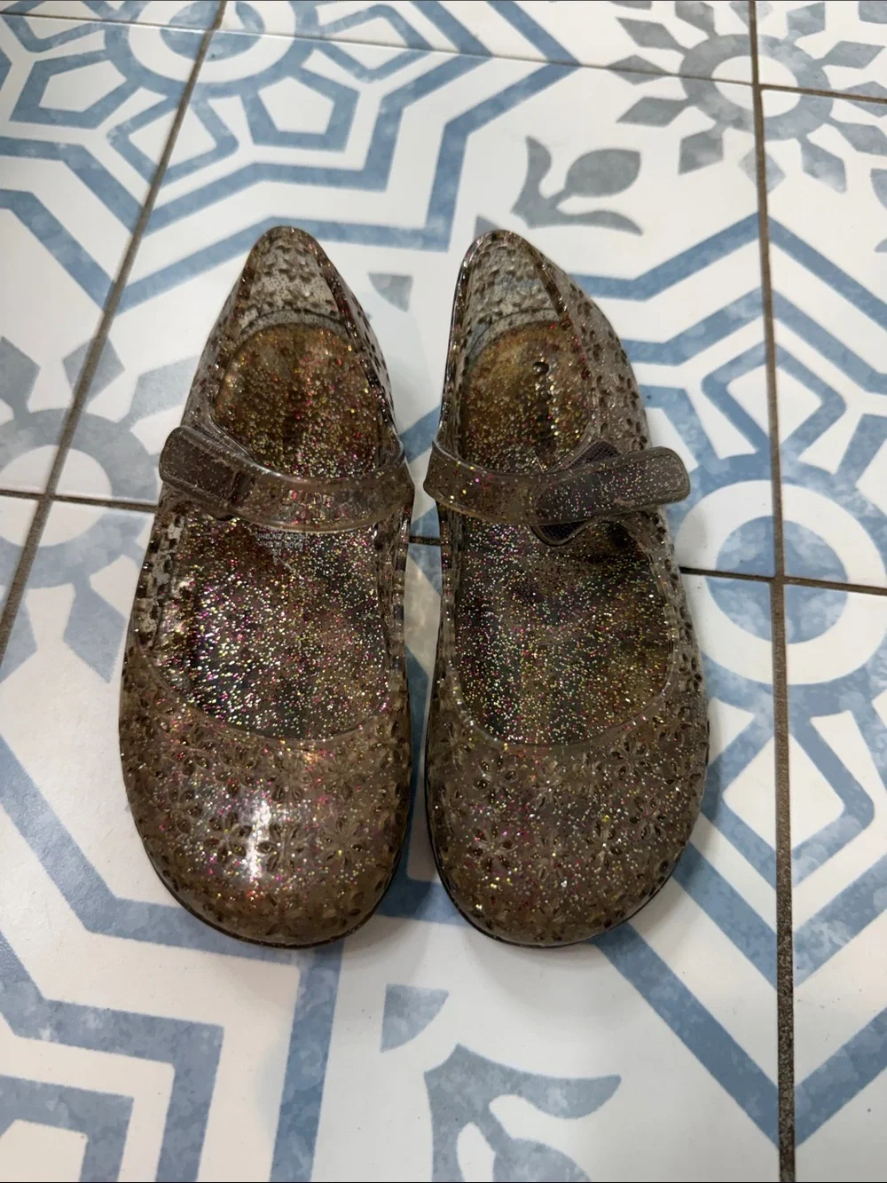 Old Navy Girls Glitter Jelly Mary Jane Sandals in Brown Clear